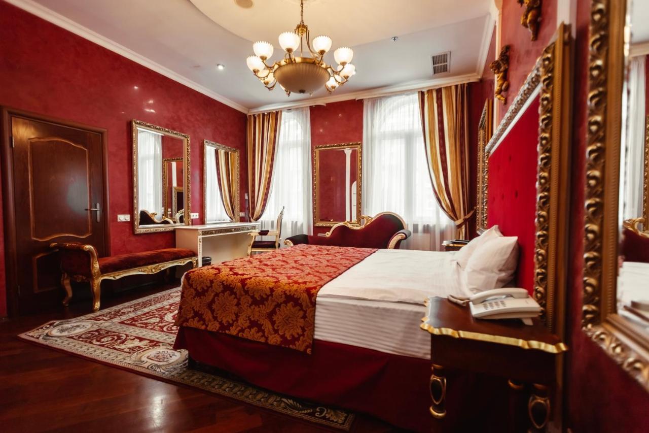 De Paris Hotel Kijev Kültér fotó
