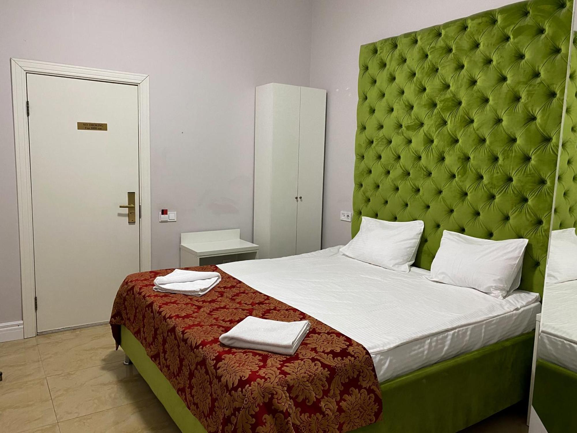 De Paris Hotel Kijev Szoba fotó