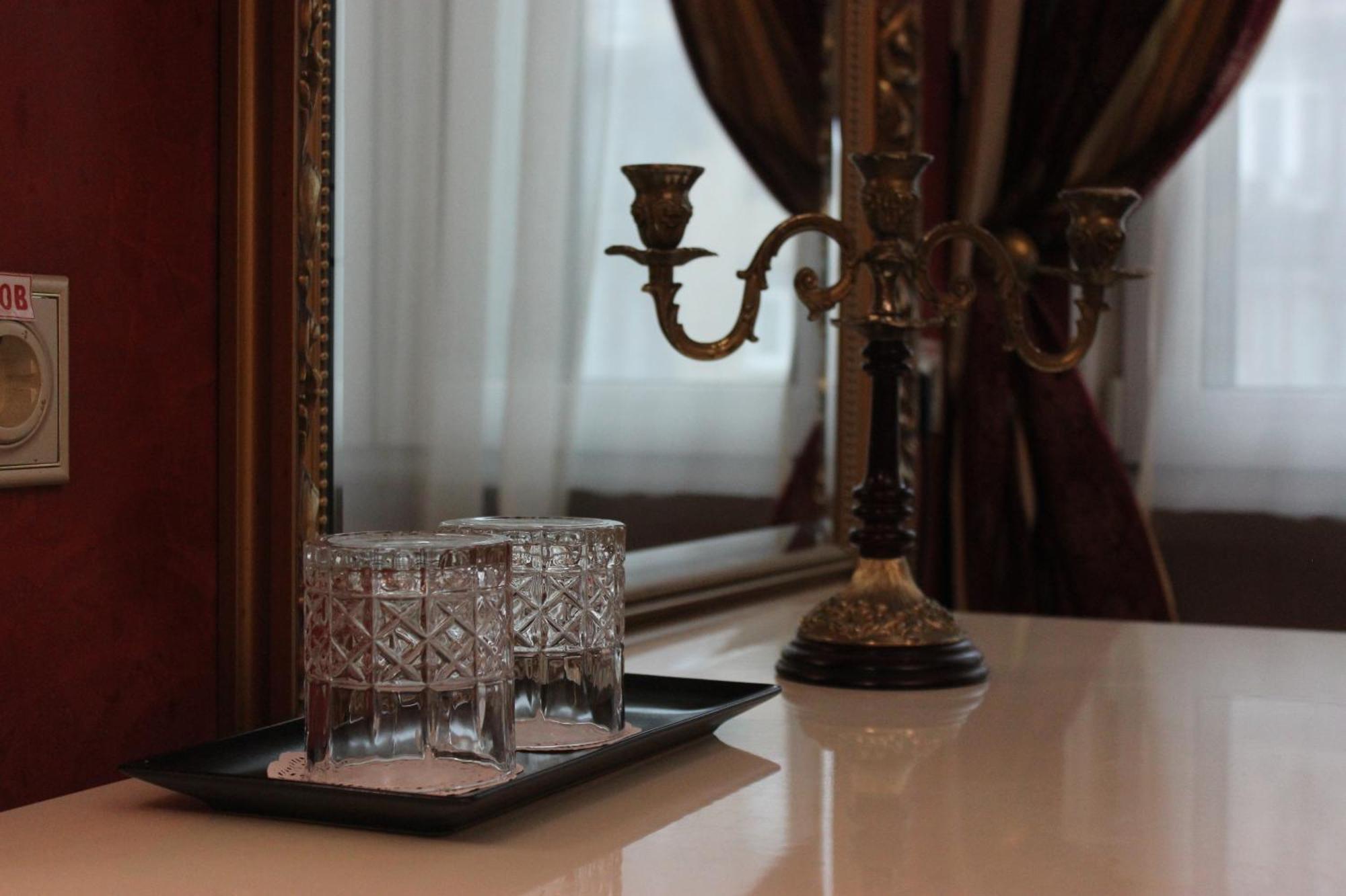 De Paris Hotel Kijev Kültér fotó
